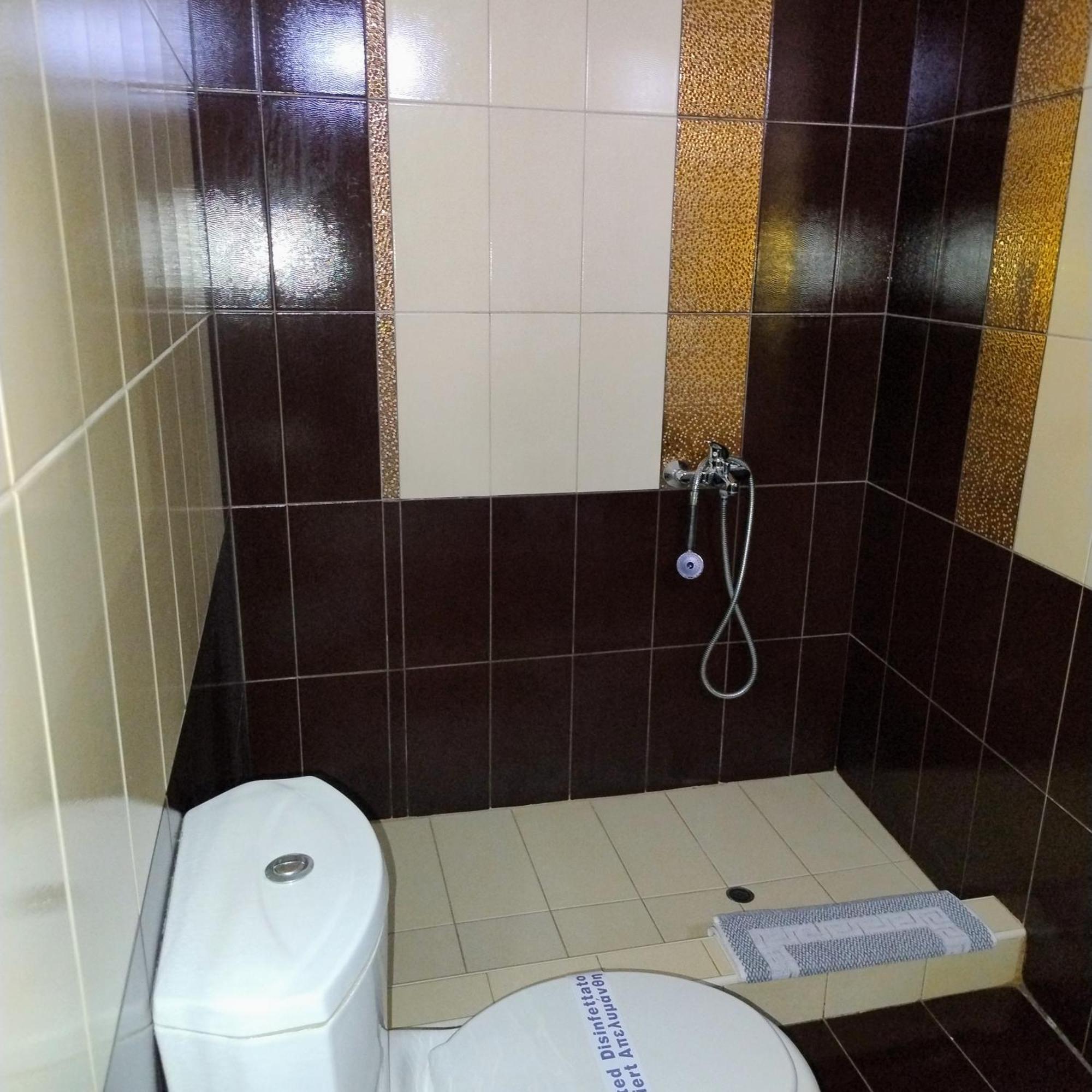 Neraides Hotel Káto Loutrákion Kültér fotó