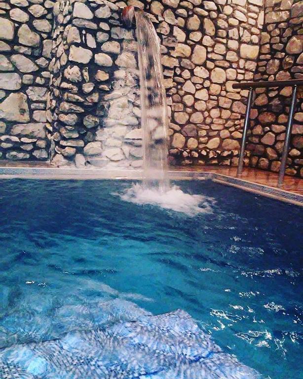 Neraides Hotel Káto Loutrákion Kültér fotó
