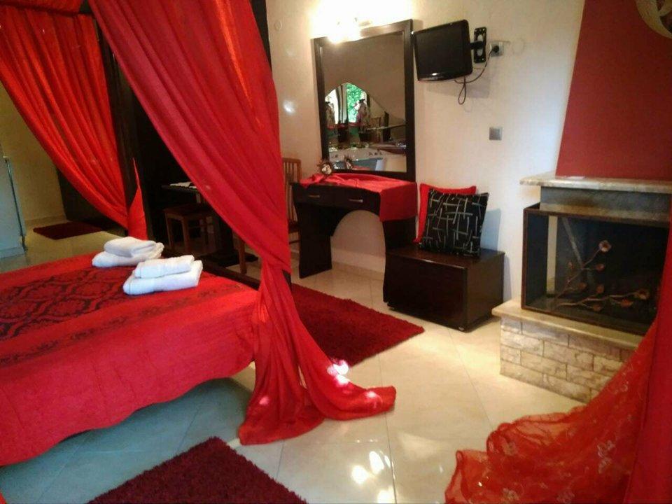 Neraides Hotel Káto Loutrákion Kültér fotó